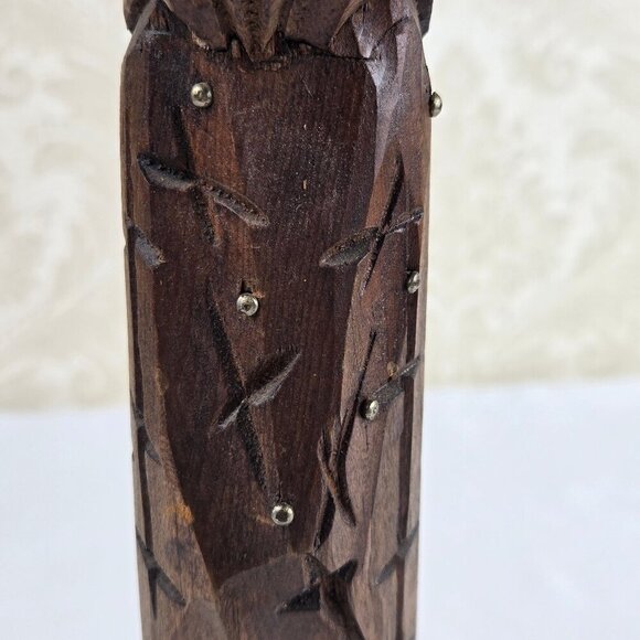 Hand Carved Wooden Monk Statue Two Tone Detailed Free Standing Sturdy Base VTG - Picture 9 of 11